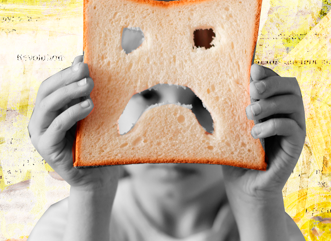 Tostada que simula ser una cara triste