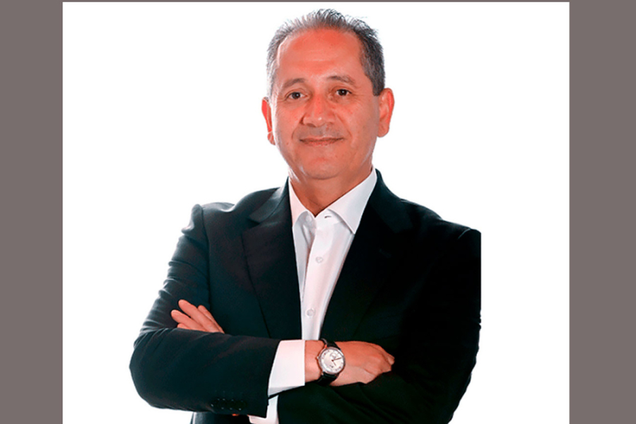 Director del Magíster en Marketing, Dr. Enrique Marinao, editó y co‑escribió el libro Strategic Marketing Tactics: Developing Your Competitive Edge in Today’s Market, publicación de acceso abierto que entrega herramientas para competir con ética, innovación y responsabilidad social en la era digital.