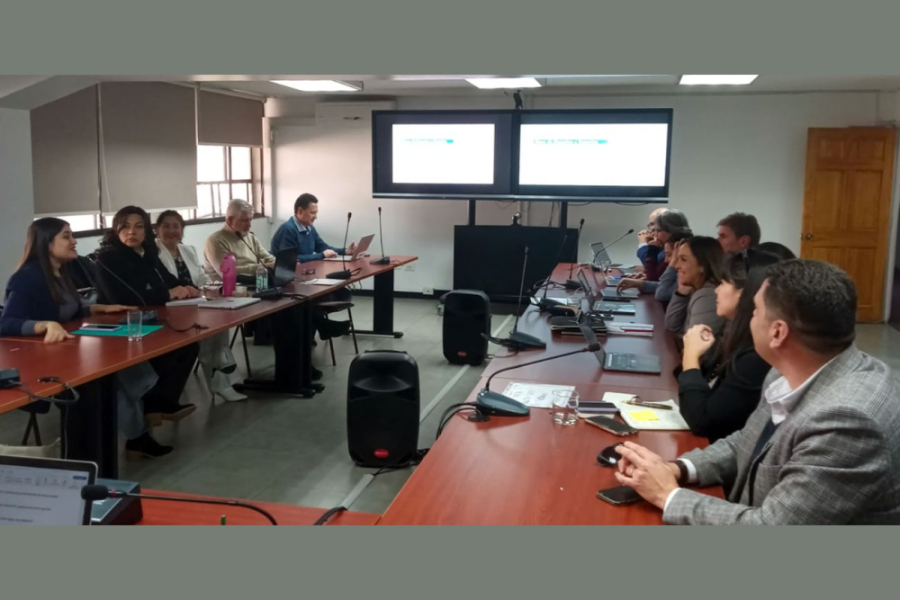 Mesa de diálogo y reflexión del encuentro de directoras y directores de comunicaciones de las Universidades del Estado.