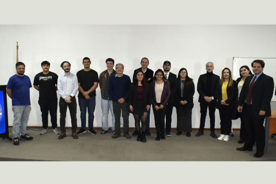 Foto que muestra a grupo de investigadoras e investigadores que participaron en el  II Workshop Internacional Red AlQui (Alginato-Quitosano)
