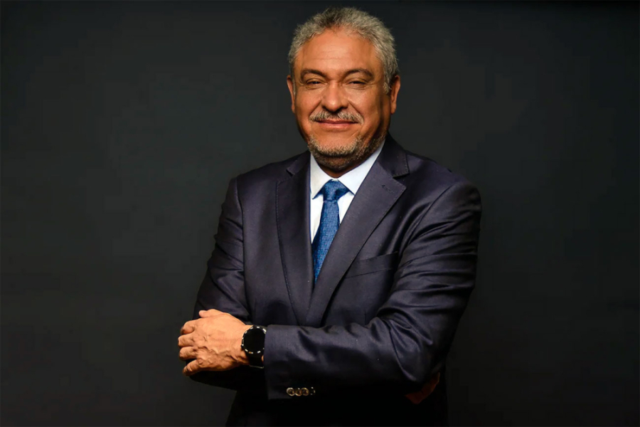 La foto corresponde al rector electo de la Usach, Pedro Palominos