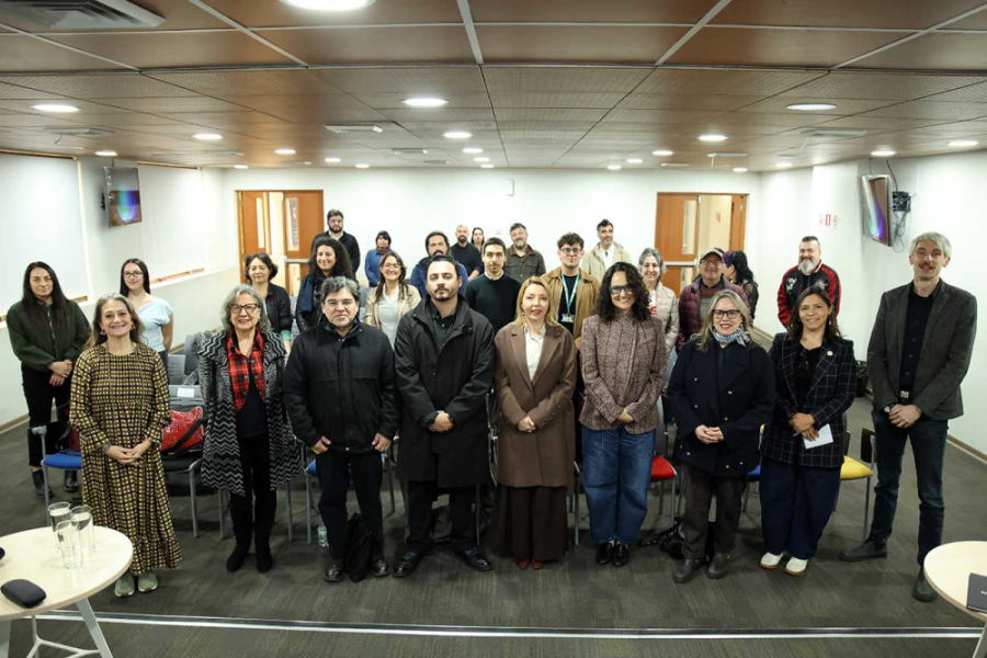 Foto grupal de representantes de revistas
