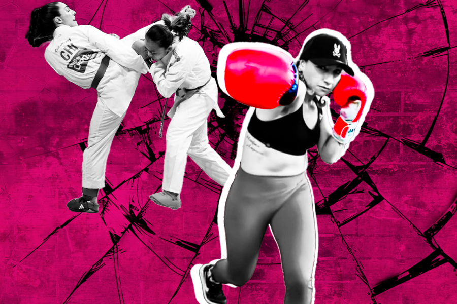 Mujeres practicando deportes de contacto